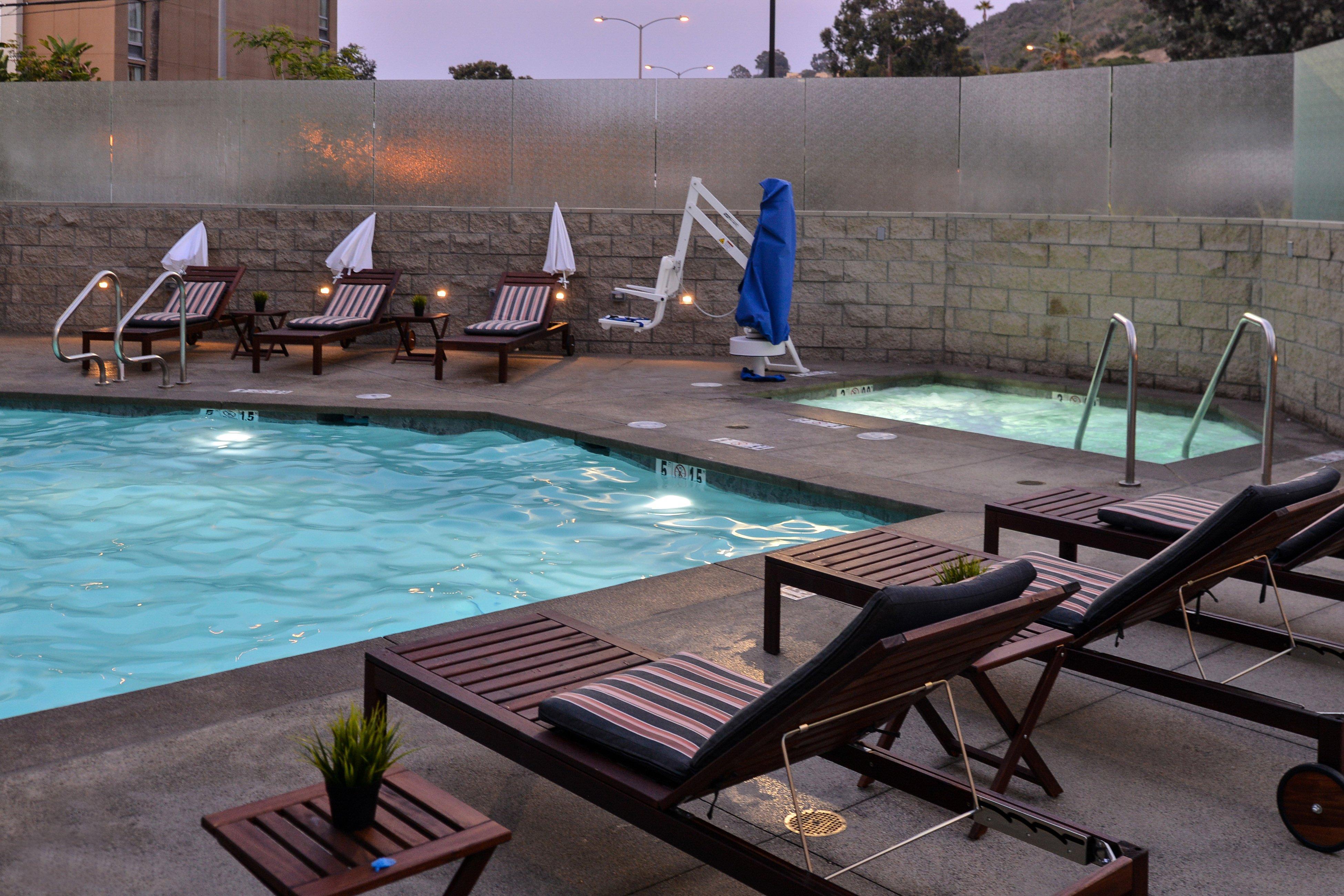 Holiday Inn Express & Suites San Diego - Mission Valley By Ihg Kültér fotó