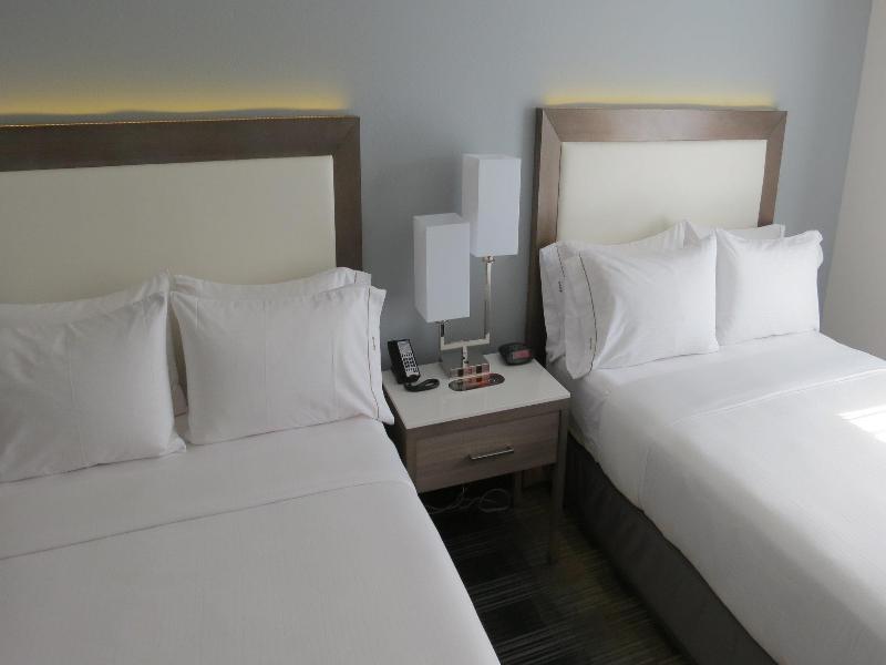 Holiday Inn Express & Suites San Diego - Mission Valley By Ihg Kültér fotó